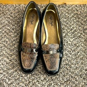 Snake Skin with Metal Details Kitten Heals